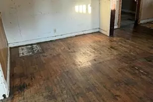 2516 Pine Ave, Mattoon, IL 61938 - Photo 5