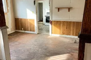 2516 Pine Ave, Mattoon, IL 61938 - Photo 3