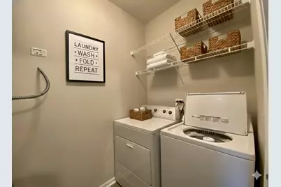 3374 Cameron Drive, Elgin, IL 60124 - Photo 9