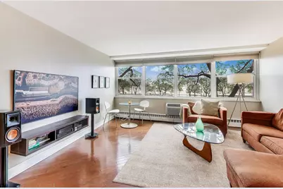 1150 N Lake Shore Drive #2B, Chicago, IL 60611 - Photo 3