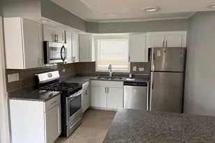 119 Well St, Park Forest, IL 60466 - Photo 5