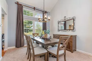 1024 N Camden Ln, South Elgin, IL 60177 - Photo 11