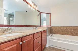 1024 N Camden Ln, South Elgin, IL 60177 - Photo 19