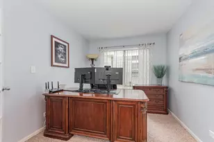 1024 N Camden Ln, South Elgin, IL 60177 - Photo 29