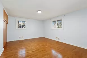 713 Lois Pl, Joliet, IL 60435 - Photo 9