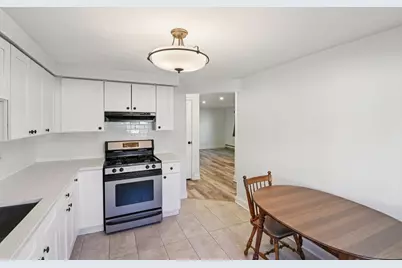 7422 W 111th Street #510, Worth, IL 60482 - Photo 3