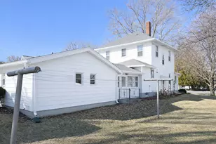 503 N Main St, Chadwick, IL 61014 - Photo 5