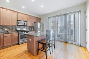 4553 S King Dr, Chicago, IL 60653 - Photo 13