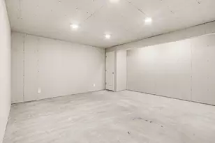 2077 Hearthstone Ave, Yorkville, IL 60560 - Photo 25