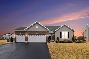 2077 Hearthstone Ave, Yorkville, IL 60560 - Photo 1