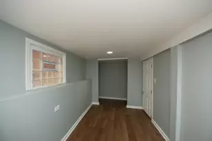 8117 S Burnham Ave, Chicago, IL 60617 - Photo 11