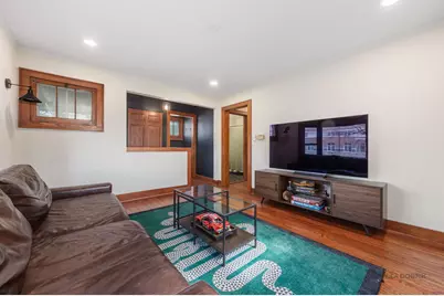 367 N Lake Street, Grayslake, IL 60030 - Photo 3