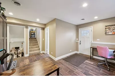 715 E Main Street, Barrington, IL 60010 - Photo 13