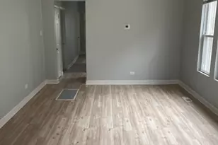 7535 S Vernon Ave, Chicago, IL 60619 - Photo 5