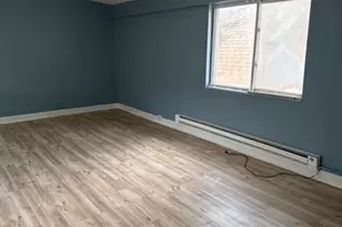 7535 S Vernon Ave, Chicago, IL 60619 - Photo 9