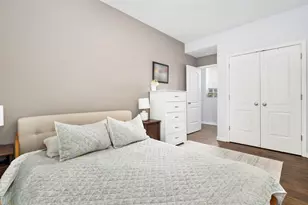 1927 W Belmont Ave, Chicago, IL 60657 - Photo 9