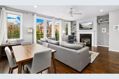 1927 W Belmont Avenue #3, Chicago, IL 60657 - Photo 3