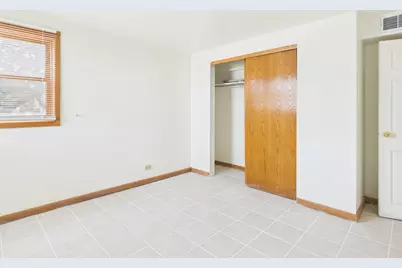 755 Dulles Road #A, Des Plaines, IL 60016 - Photo 3