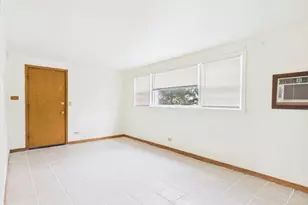 755 Dulles Rd, Des Plaines, IL 60016 - Photo 1