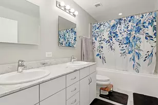 860 W Blackhawk St, Chicago, IL 60642 - Photo 27