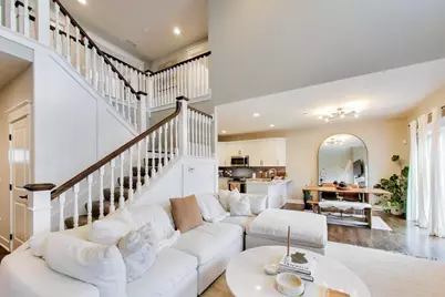 613 Bourbon Court, Naperville, IL 60565 - Photo 3