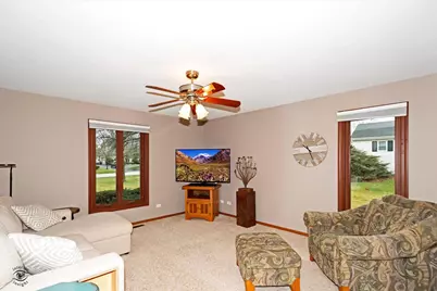 1022 Prestwick Drive, Frankfort, IL 60423 - Photo 23