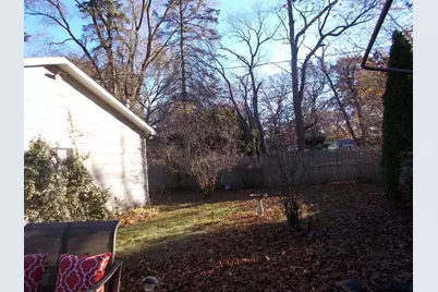 905 Winthrop Court, Zion, IL 60099 - Photo 13