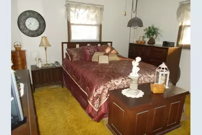 905 Winthrop Court, Zion, IL 60099 - Photo 5