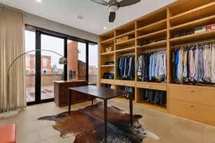 1302 W Erie St, Chicago, IL 60642 - Photo 17