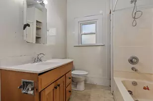 711 S Franklin St, Litchfield, IL 62056 - Photo 15