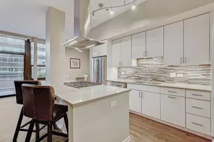 130 S Canal St, Chicago, IL 60606 - Photo 7