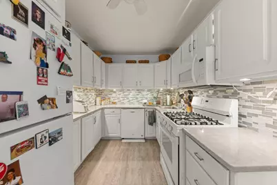 2646 N Mont Clare Avenue, Chicago, IL 60707 - Photo 9