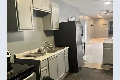 1251 W 110th Place, Chicago, IL 60643 - Photo 9