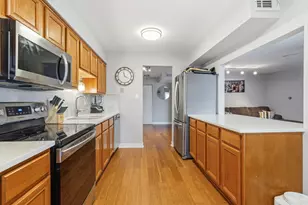 7505 175th St, Tinley Park, IL 60477 - Photo 9