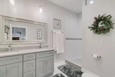 3239 Wesley Avenue, Berwyn, IL 60402 - Photo 17