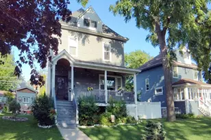 3239 Wesley Ave, Berwyn, IL 60402 - Photo 1