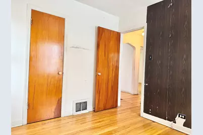 10909 S Pulaski Road, Chicago, IL 60655 - Photo 9