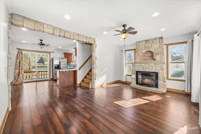 28W608 Ray Street, Warrenville, IL 60555 - Photo 3