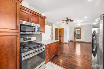 28W608 Ray Street, Warrenville, IL 60555 - Photo 9