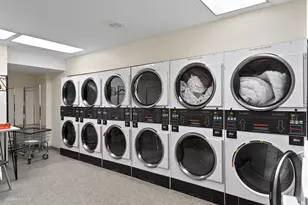 3200 N Lake Shore Dr, Chicago, IL 60657 - Photo 27