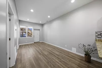 2812 S Trumbull Avenue, Chicago, IL 60623 - Photo 7