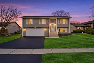 7624 W Juniper Ct, Frankfort, IL 60423 - Photo 1