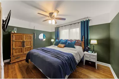 714 E Emerson Avenue, Lombard, IL 60148 - Photo 7