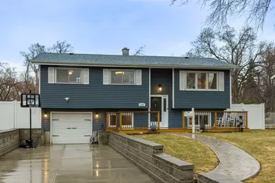 714 E Emerson Avenue, Lombard, IL 60148 - Photo 1