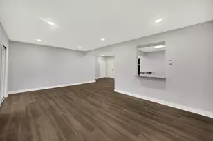 10361 Dearlove Rd, Glenview, IL 60025 - Photo 7