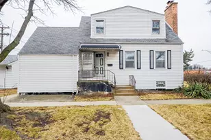 7333 W Foster Ave, Harwood Heights, IL 60706 - Photo 1