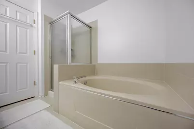 733 Clover Hill Court, Elk Grove Village, IL 60007 - Photo 19