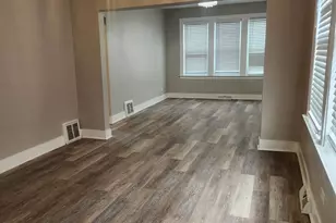 8000 S Woodlawn Ave, Chicago, IL 60619 - Photo 7