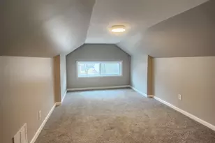 8000 S Woodlawn Ave, Chicago, IL 60619 - Photo 11