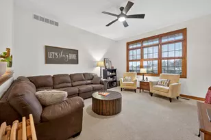 1411 Windfield Dr, Sycamore, IL 60178 - Photo 11